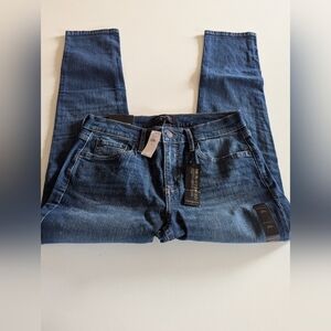 NEW Banana Republic Girlfriend Jeans 27/4 Dark Denim Cotton Spandex Stretch